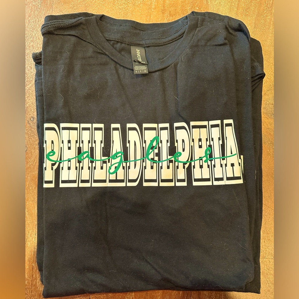 Black Philadelphia Eagles Shirt- Unisex